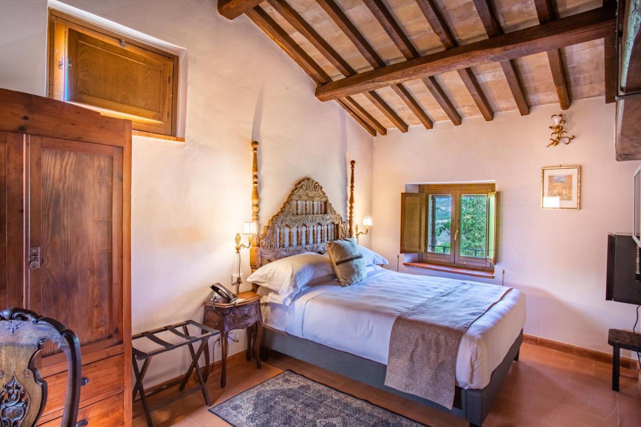 Hotel Borgo Petroro Todi Exterior foto